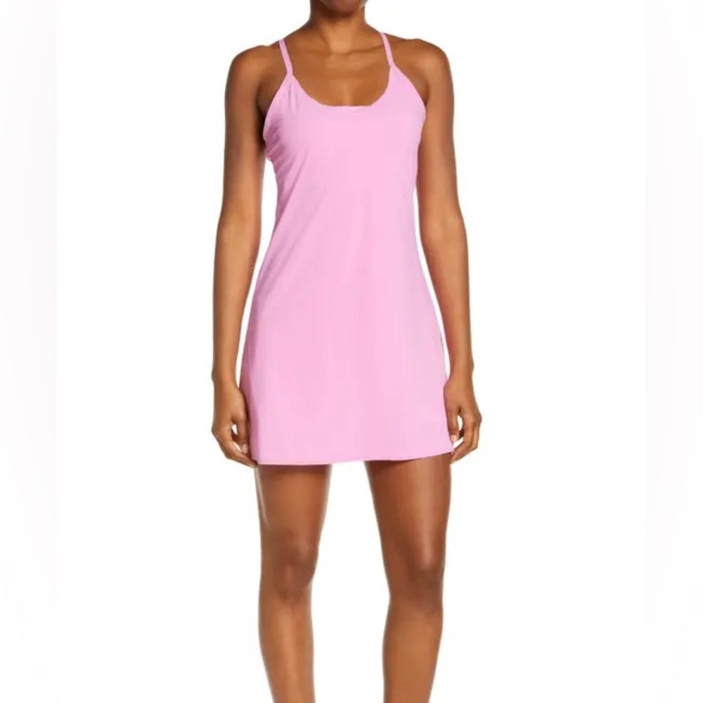✨ NWT Outdoor Voices The Exercise Dress in Primrose